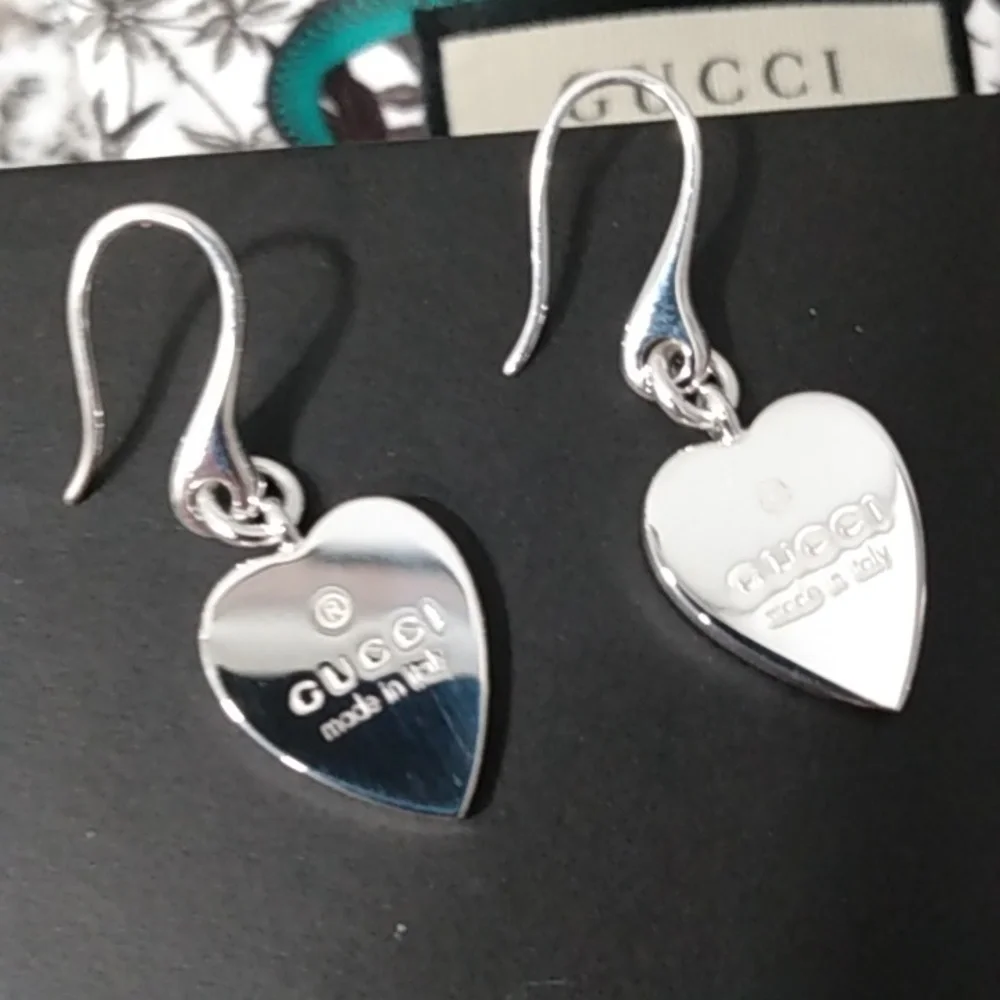 NEW, Gucci Sterling Silver Trademark Heart Dangle Earrings - Picture 14 of 16